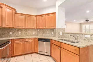 Photo #6: 6311141 Listing