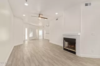 Photo #4: 6311328 Listing