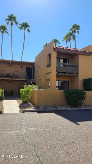 Photo #3: 6311421 Listing