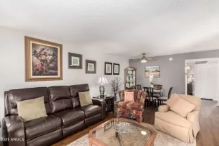 Photo #2: 6311650 Listing 