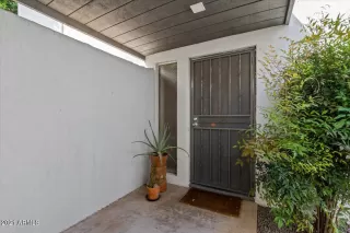Photo #2: 6311800 Listing