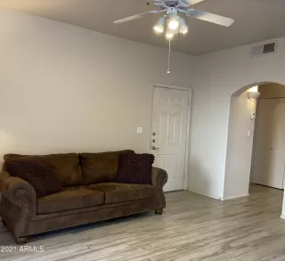 Photo #5: 6311947 Listing