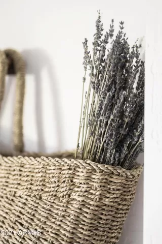 Photo #5: 6312067 Listing