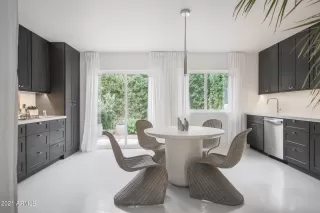 Photo #6: 6312067 Listing