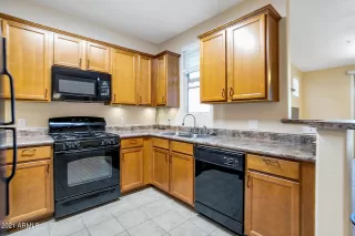 Photo #6: 6312174 Listing