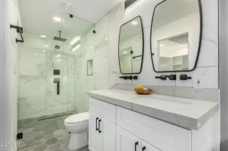 Photo #1: 6312292 Listing