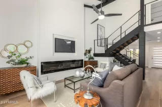 Photo #4: 6312292 Listing