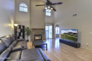 Photo #2: 6312320 Listing