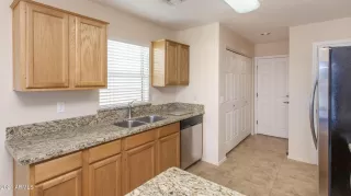 Photo #5: 6312320 Listing