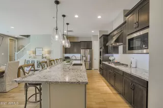 Photo #3: 6312748 Listing