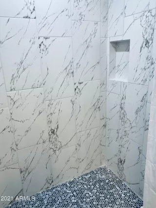 Photo #6: 6312757 Listing