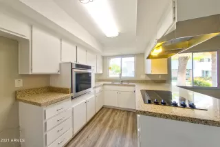 Photo #5: 6312797 Listing