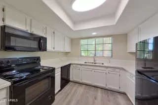 Photo #4: 6312805 Listing