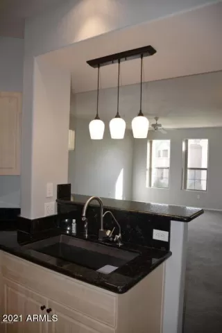 Photo #6: 6312887 Listing