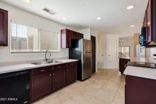 Photo #2: 6313030 Listing 