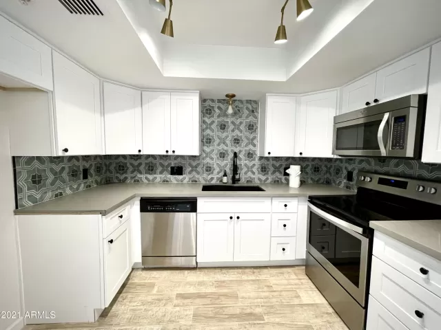 MLS: 6313173 Condo For Sale