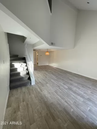 Photo #3: 6313173 Listing 