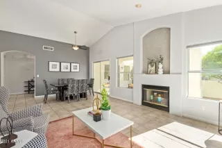 Photo #4: 6313267 Listing