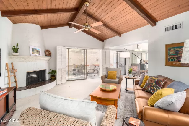 MLS: 6313372 Condo For Sale