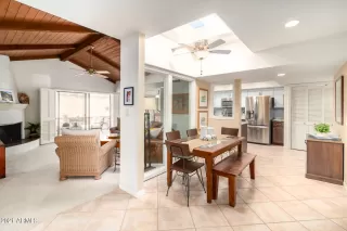 Photo #5: 6313372 Listing 