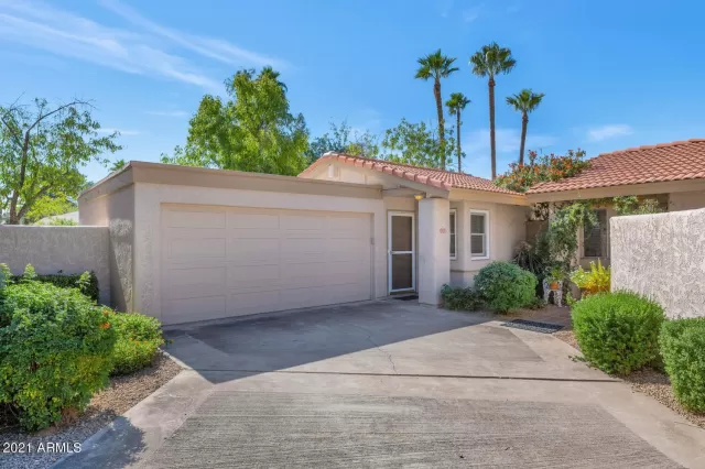 MLS: 6313483 Condo For Sale