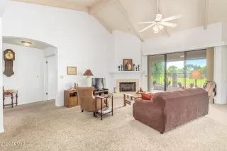 Photo #4: 6313497 Listing