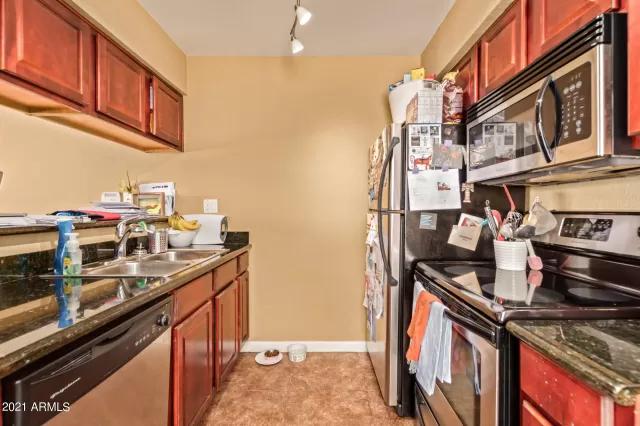 MLS: 6313580 Condo For Sale