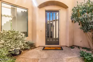 Photo #3: 6313854 Listing