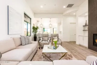 Photo #6: 6313854 Listing