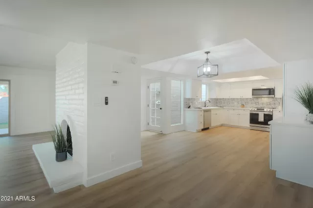 MLS: 6313861 Condo For Sale