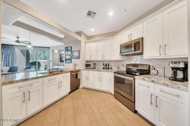 MLS: 6313909 Condo For Sale