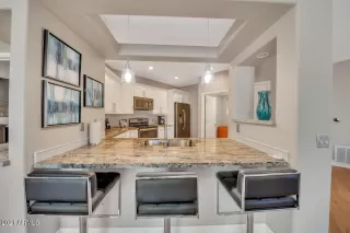 Photo #3: 6313909 Listing 