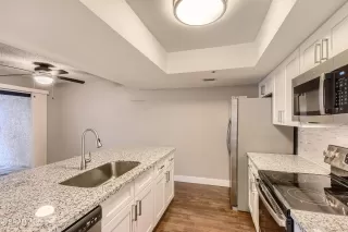 Photo #2: 6314026 Listing 