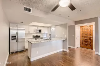 Photo #3: 6314026 Listing 