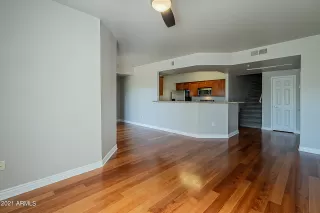 Photo #6: 6314162 Listing