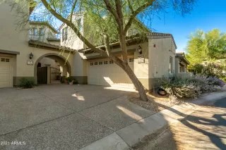 Photo #4: 6314548 Listing