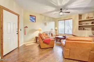 Photo #6: 6314631 Listing