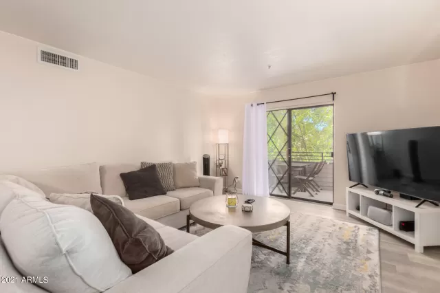 MLS: 6314714 Condo For Sale