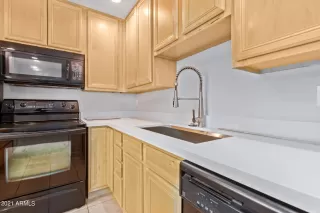 Photo #2: 6314871 Listing