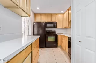 Photo #3: 6314871 Listing