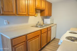 Photo #5: 6314951 Listing