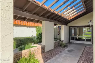 Photo #3: 6315222 Listing