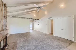 Photo #6: 6315222 Listing