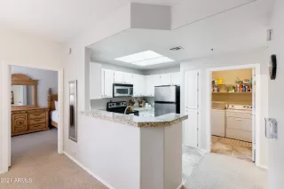 Photo #4: 6315623 Listing