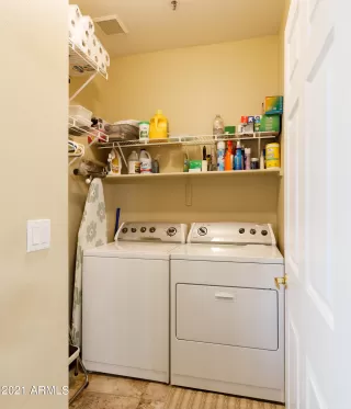 Photo #6: 6315623 Listing