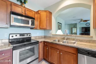 Photo #2: 6315829 Listing