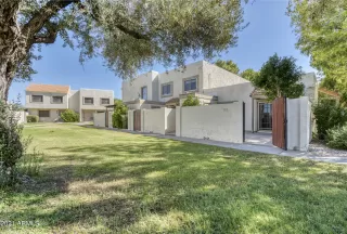 Photo #5: 6315938 Listing