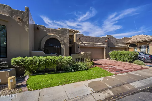 MLS: 6316130 Condo For Sale