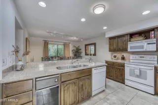 Photo #6: 6316774 Listing 