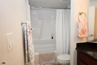 Photo #4: 6317038 Listing 